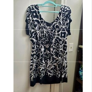 Plus Size Dress- Lane Bryant Black and White short dress.  Super comfortable!!